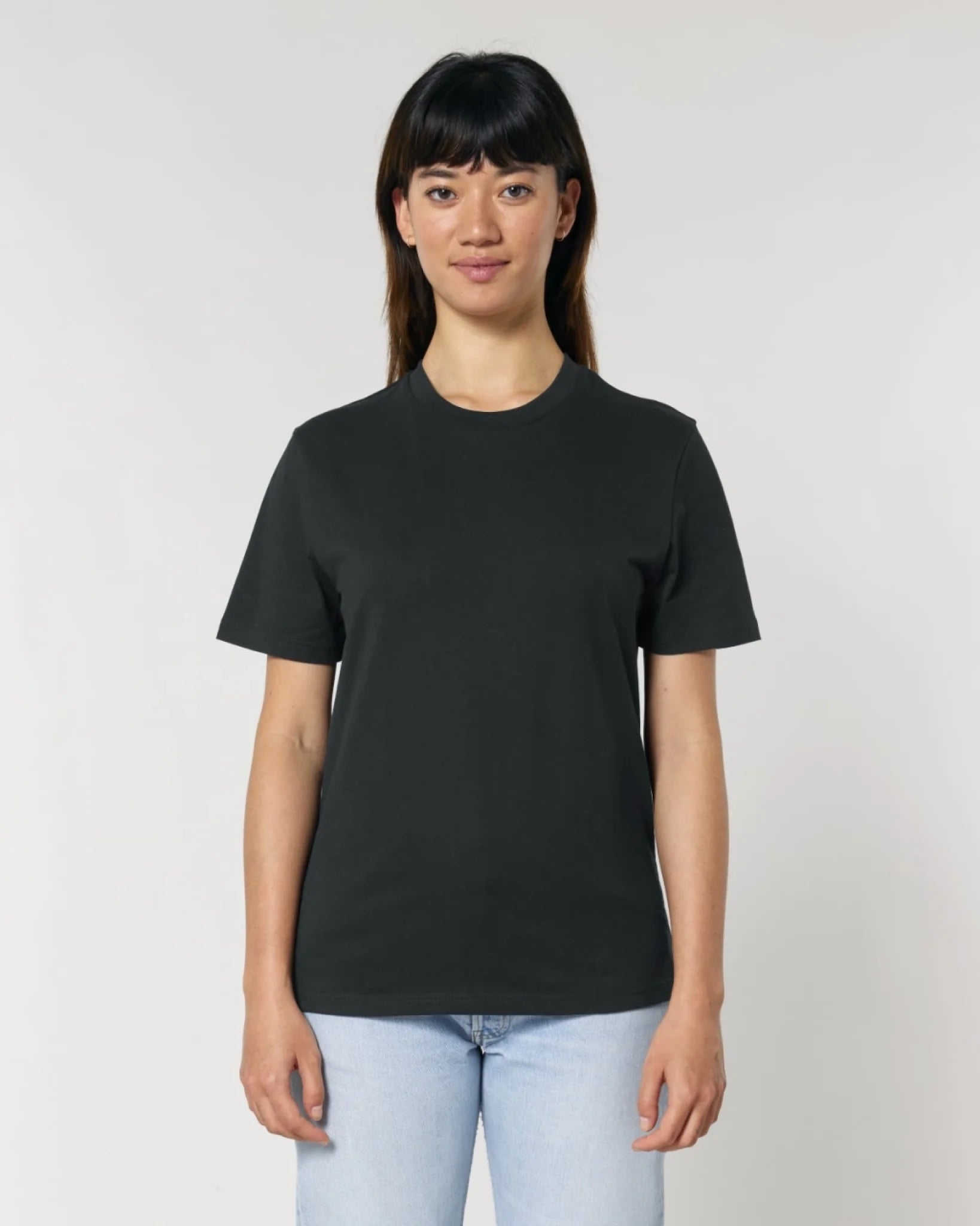 Creator 2.0_Black_Studio_Front_Main_6