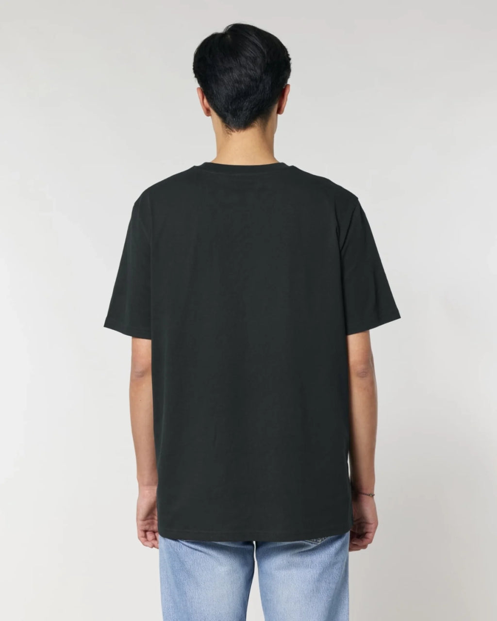 Creator 2.0_Black_Studio_Back_Main_0