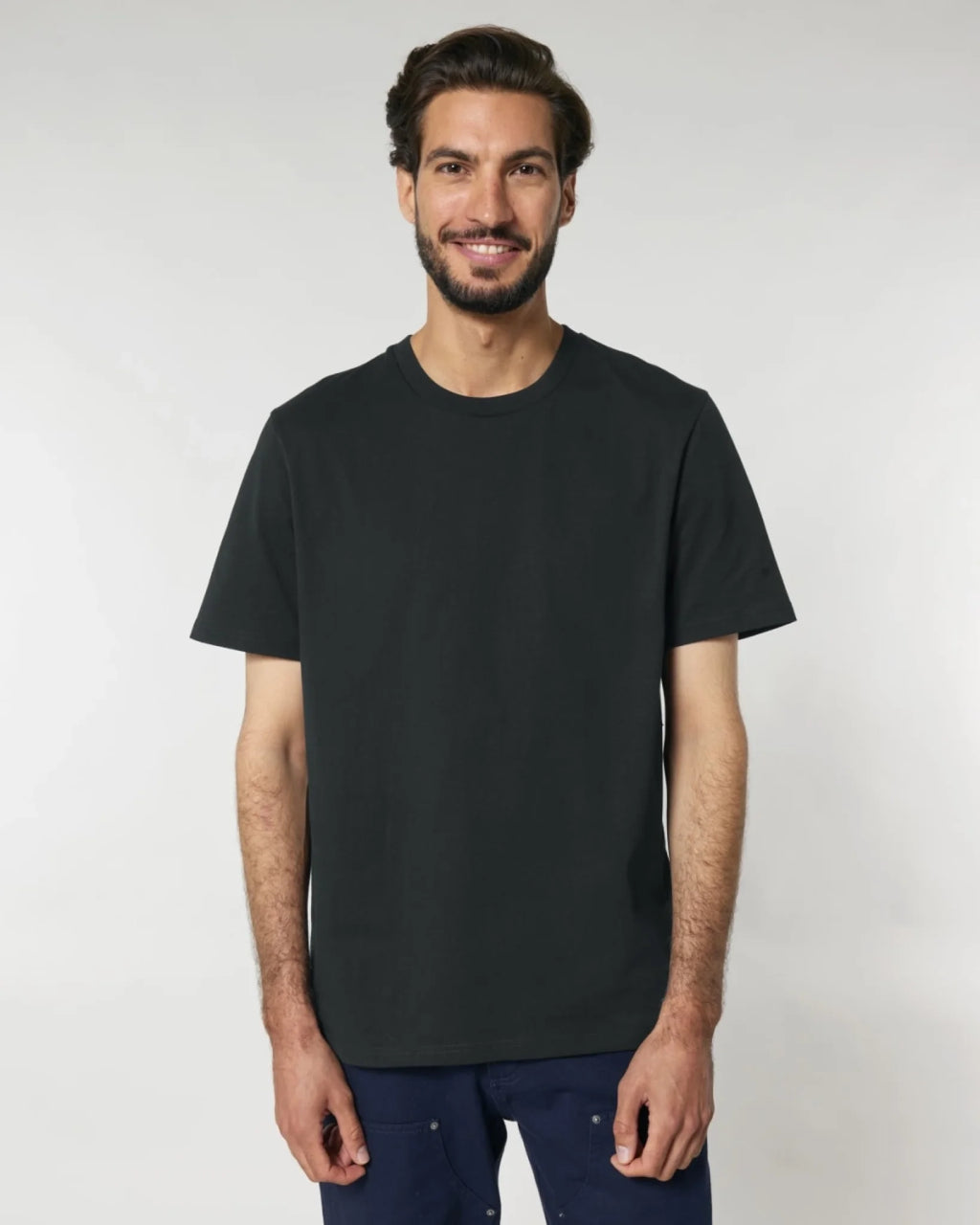 Creator 2.0_Black_Studio_Front_Main_0
