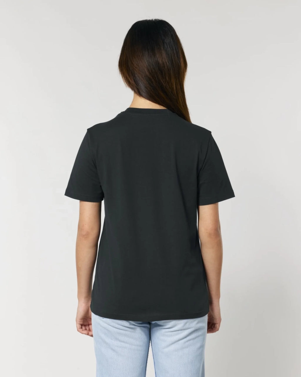 Creator 2.0_Black_Studio_Back_Main_5