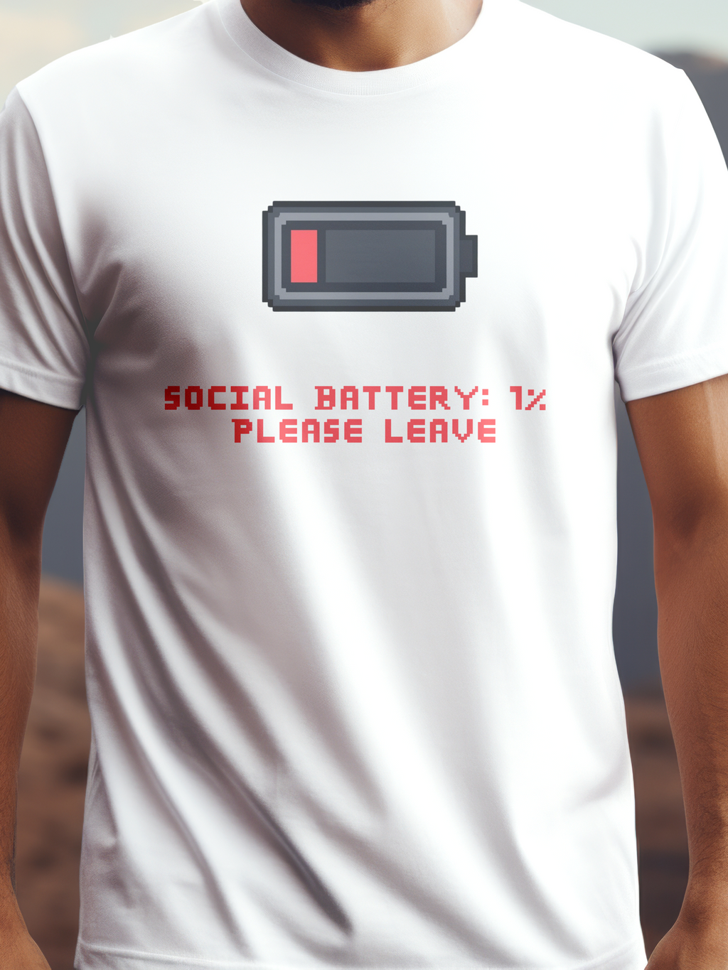 SOCIAL BATTERY: 1% PLEASE LEAVE fehér színű prémium pamut póló – vicces szöveg grafika – férfi póló, unisex póló, magyar minta, vicces póló